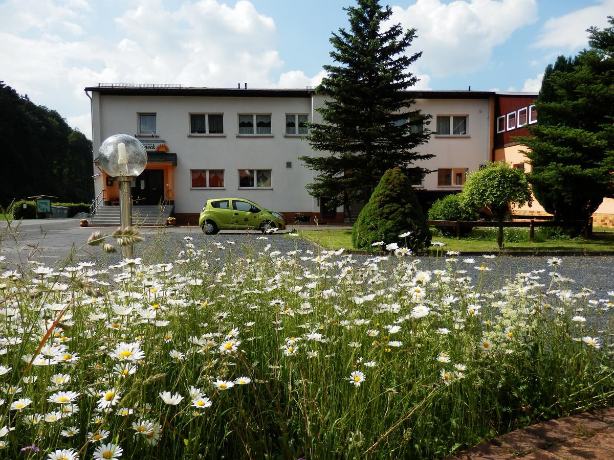 Hotel Und Gasthof "Sonneneck" Schalkau Eksteriør bilde