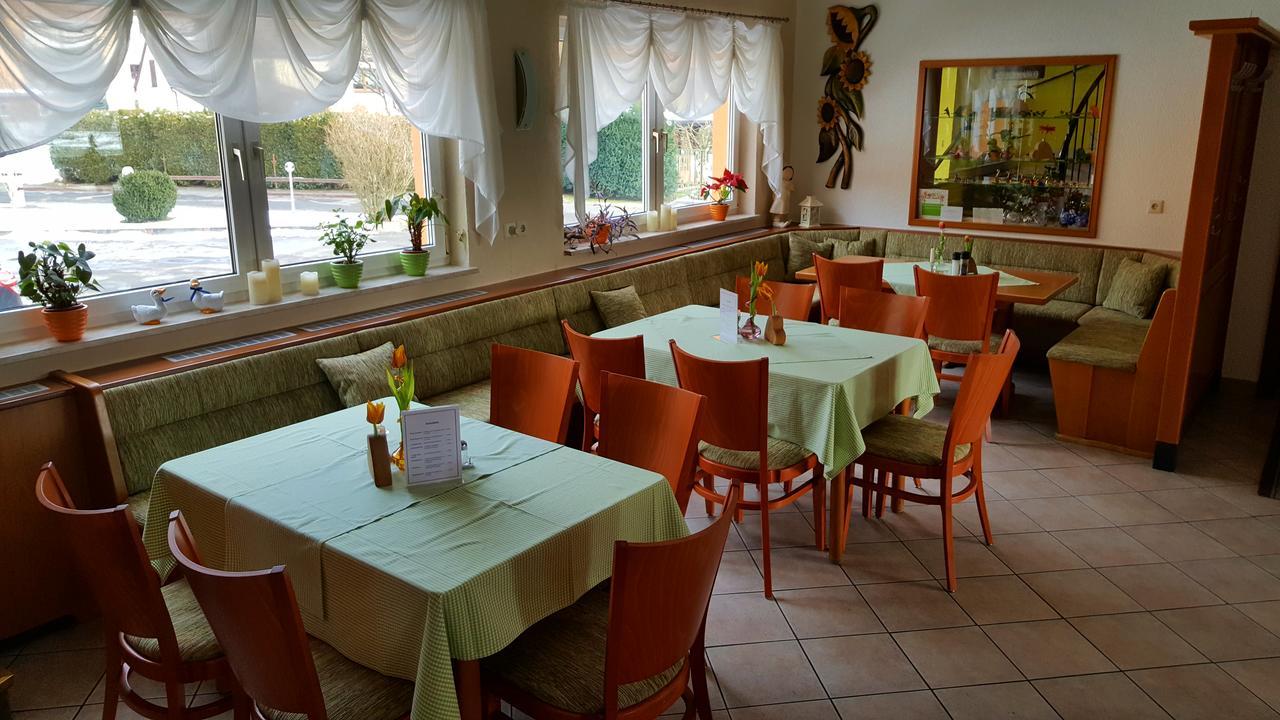 Hotel Und Gasthof "Sonneneck" Schalkau Eksteriør bilde