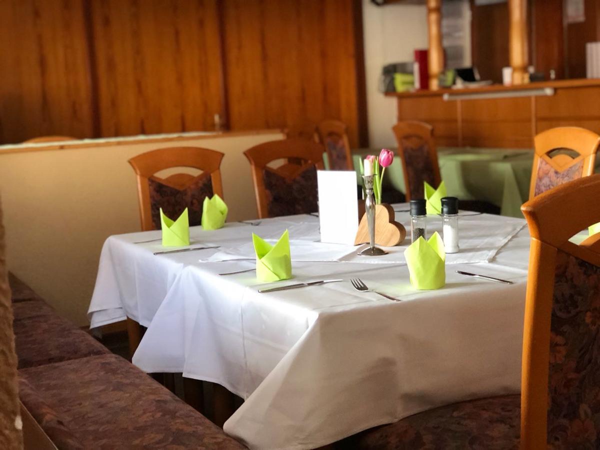 Hotel Und Gasthof "Sonneneck" Schalkau Eksteriør bilde