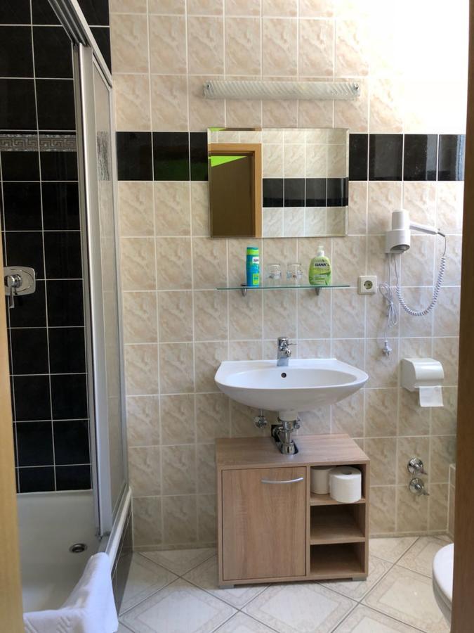 Hotel Und Gasthof "Sonneneck" Schalkau Eksteriør bilde