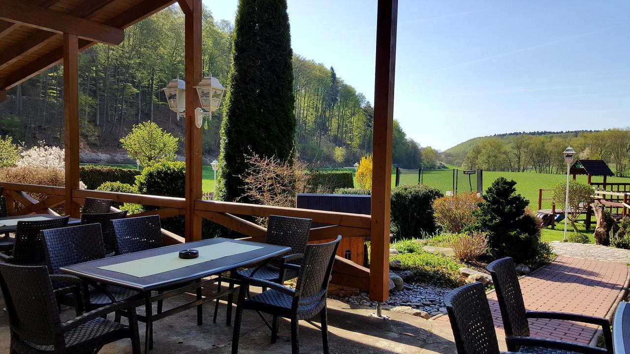Hotel Und Gasthof "Sonneneck" Schalkau Eksteriør bilde
